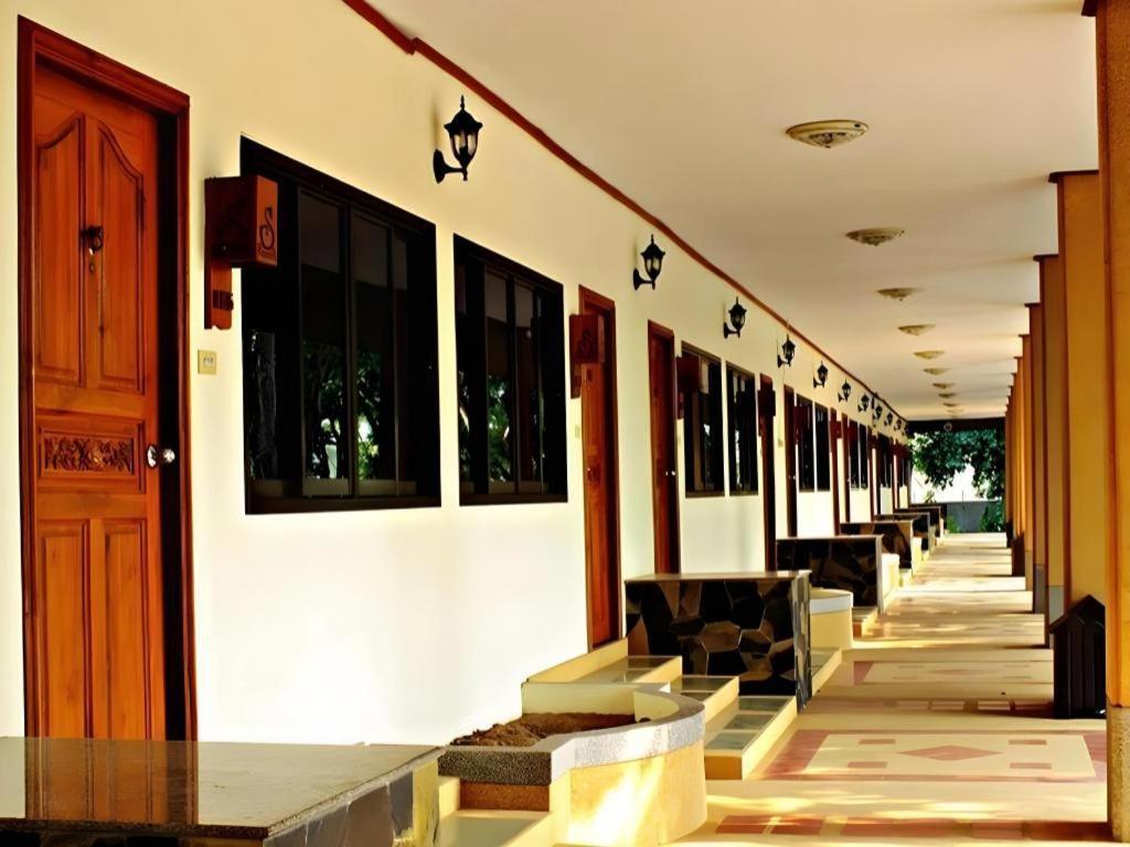 Siam River Resort Chaiyaphum Exteriér fotografie